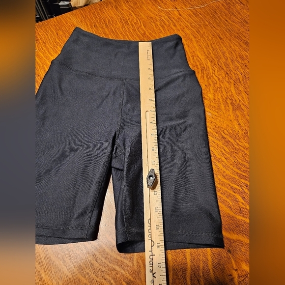 Balance Collection Black Spandex and Polyester Shorts Women's Size Small NWOT - Picture 4 of 7